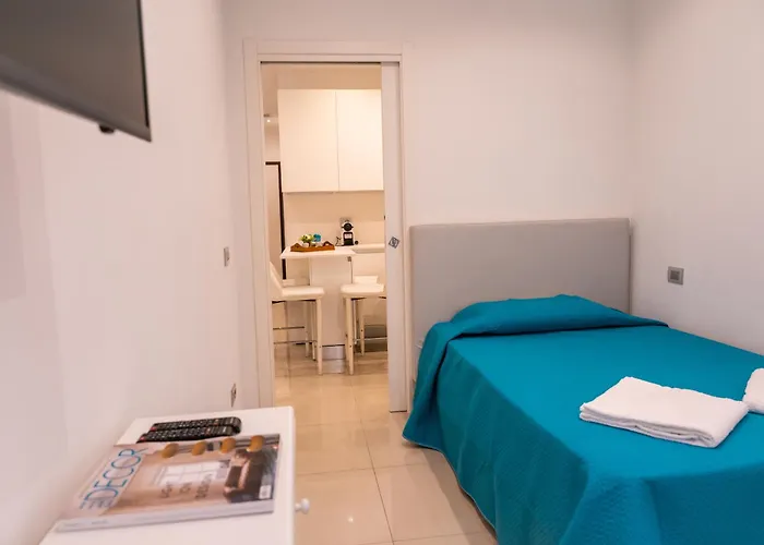 Moderno Alloggio A Roma Centro